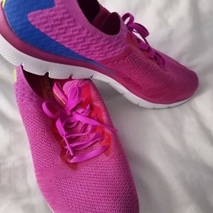 Skechers air cooled sneakers